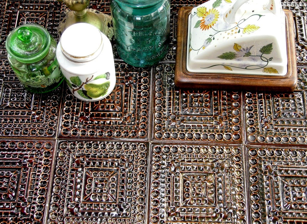 PATINA ANTIK H R JOHNSON TILE FROM L G KING DESIGN PATINA ANTIK H R JOHNSON TILE FROM L G KING DESIGN