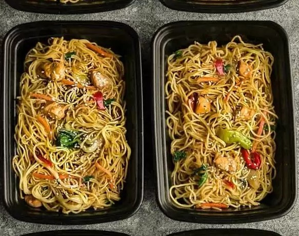 CHICKEN CHOW MEIN NOODLES #mealprep #lunch