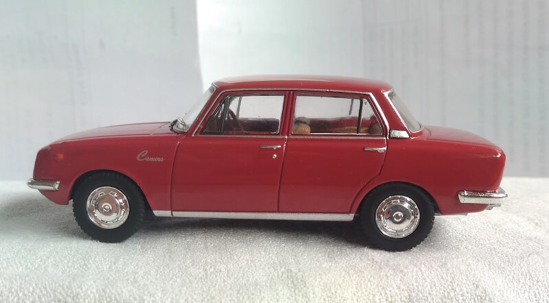 Autos Diecast  Toyota  Corona  MK II IXO diecast  1 43