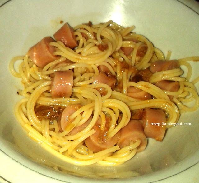 Spagheti Sosis
