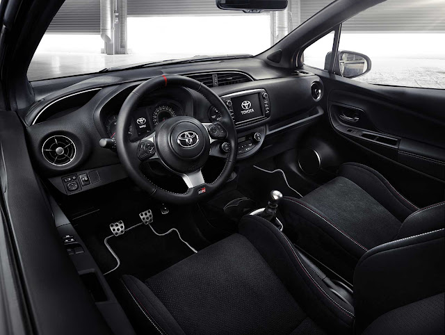 Toyota Yaris GRMN interior