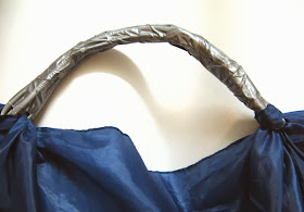 How to make a Bag from a Broken Umbrella 