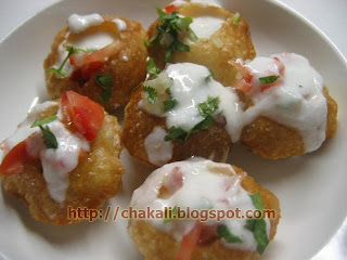 dahi puri, sev batata puri, chat food, mumbai chat, tangy chat food