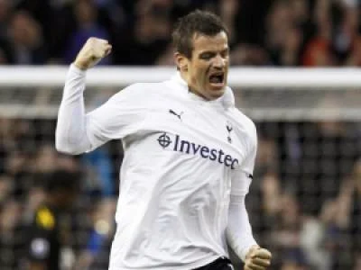 Ryan Nelsen reveals what's wrong at Spurs