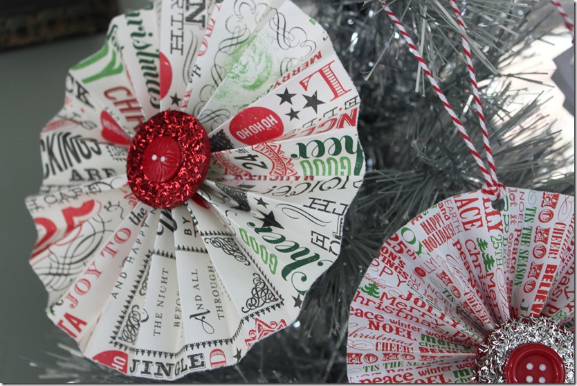 Christmas Rosette Ornaments 032