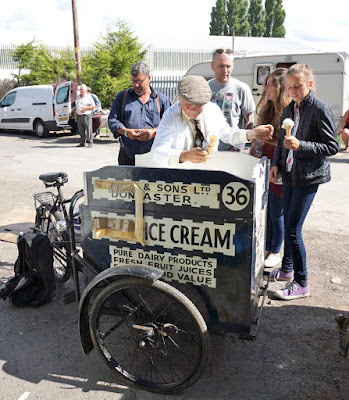 Brigg Horse Fair 2016 picture by one Ken Harrison - image posted on Nigel Fisher's Brigg Blog