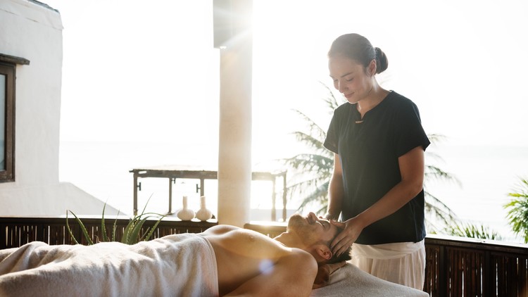 Setting Up a Natural Medicine, Healing or Coaching Business Udemy Coupon