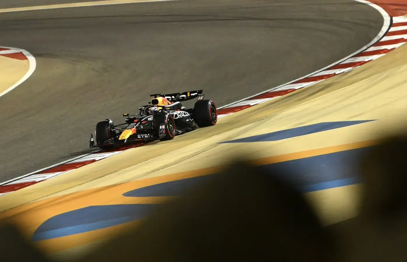 Max Verstappenc conquista la pole del gran premio del Bahrain 2024