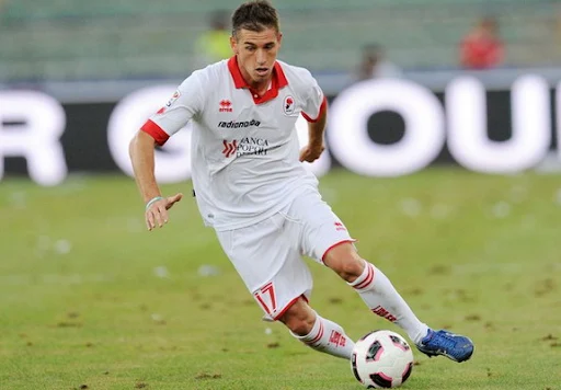 Salvatore Masiello has been provisionally suspended from Bari for unprofessional behaviour