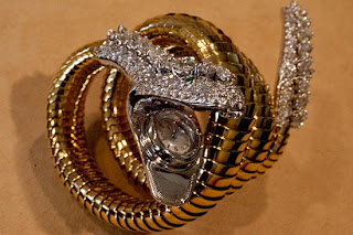 snake-slither-FINE-magazine-emerald-serpant-bulgari-snakeskin-fashion-watch-bracelt-diamond-gold