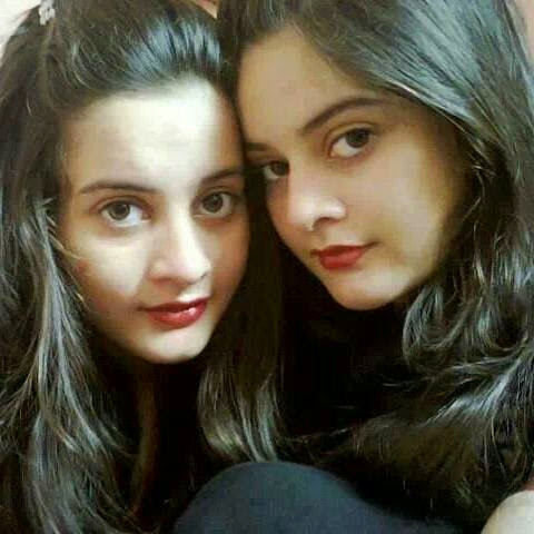 Pakistani beautiful girls pics