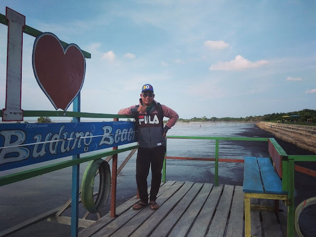 Pantai Budung Desa Bantan Air