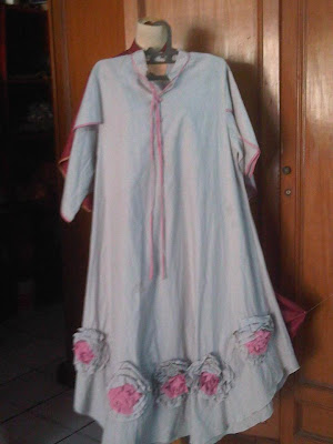 gamis motif bunga