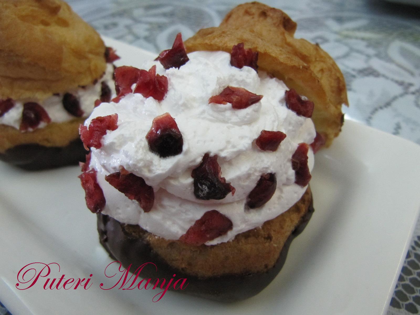 RASA-RASA SELERA PUTERI MANJA: CHOCOLATE CREAM PUFF WITH 