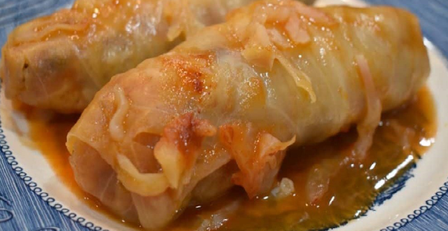 What is this stuffed cabbage from Poland called?