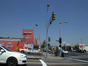Griffin Ave. & Broadway - Lincoln Heights
