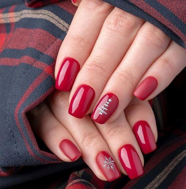 Nail Art Designs -  Beautiful Nail Ideas for Red Manicure #45