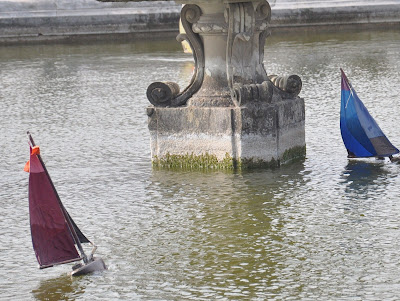 bateaudu jardin des tuileries