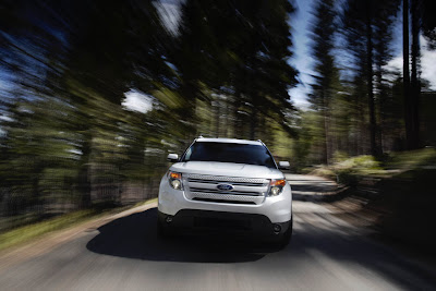 2011 Ford Explorer Front in Motion View