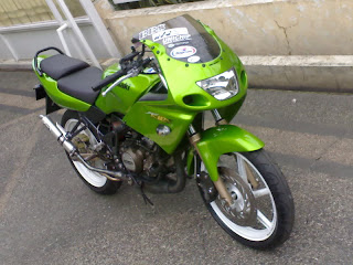 Kawasaki_Ninja: Contoh2 modifikasi Ninja 150 RR