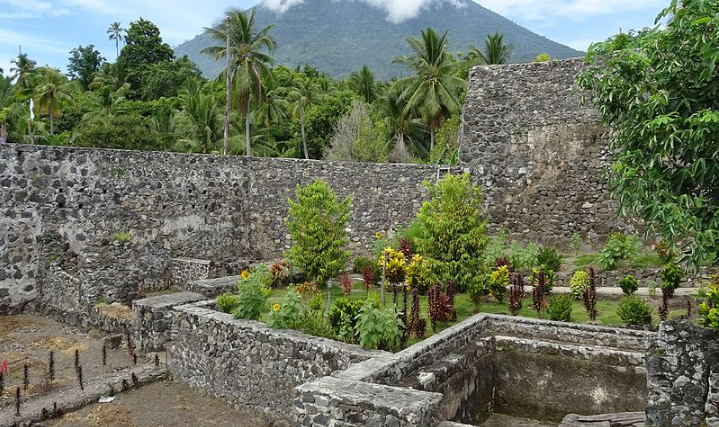 Bangunan Peninggalan Bersejarah Di Provinsi Maluku Utara