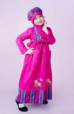 desain baju terbaru untuk anak muslimah