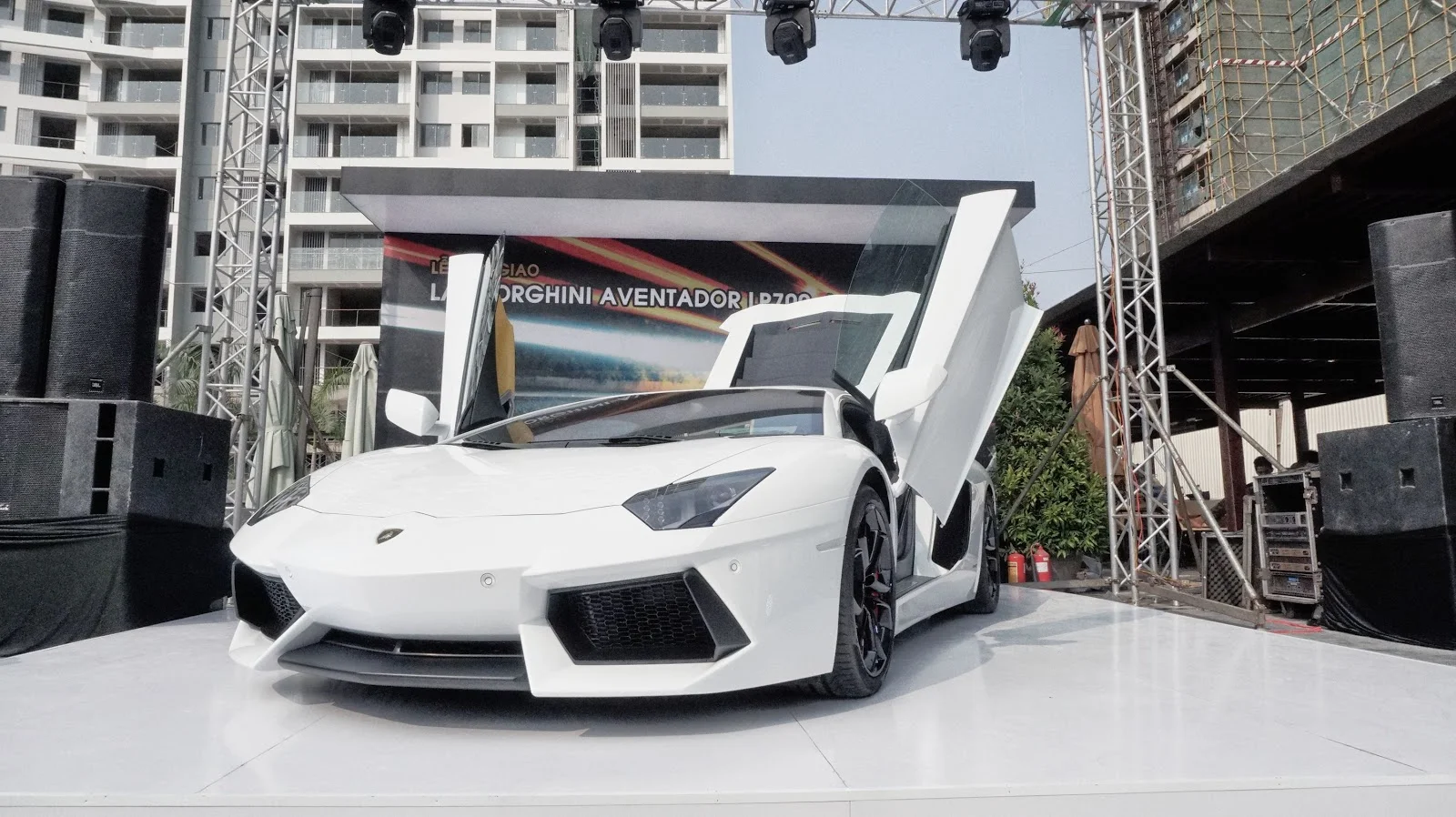 Siêu xe Lamborghini Aventador LP700-4