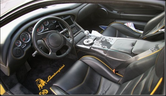 2001_lamborghini_diablo_6l0_gt_09_m