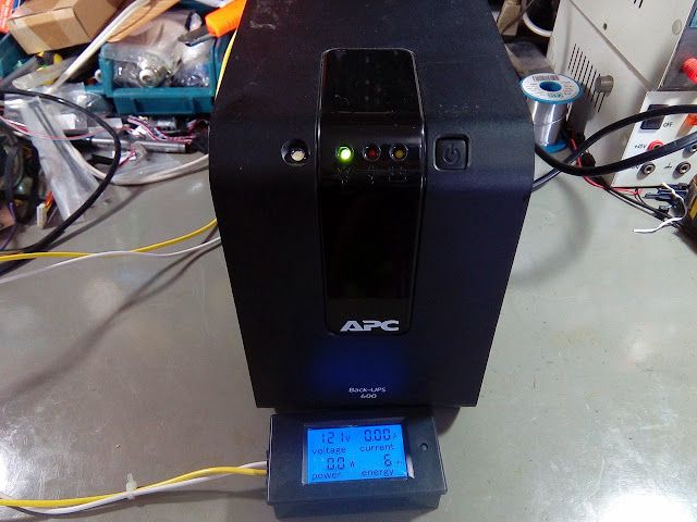 Nobreak APC Back-UPS 600