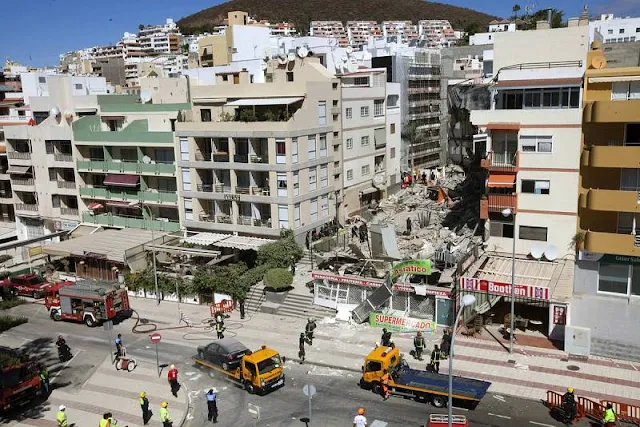 Ya son cuatro las personas fallecidas por el derrumbe de un edificio en Los Cristianos, Arona, Tenerife