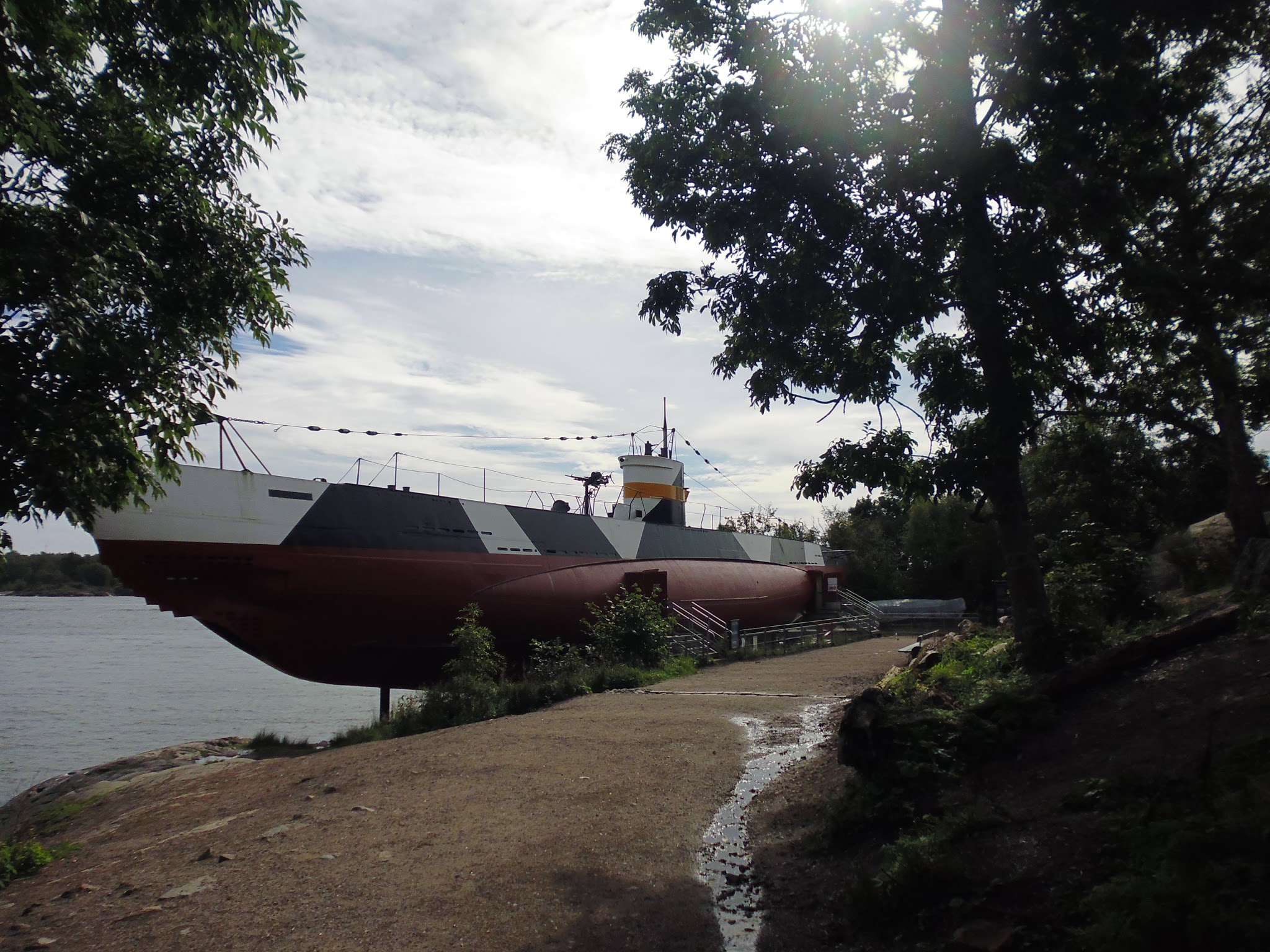 Submarino Vesikko (Fortaleza de Suomenlinna) (Helsinki) (@mibaulviajero)