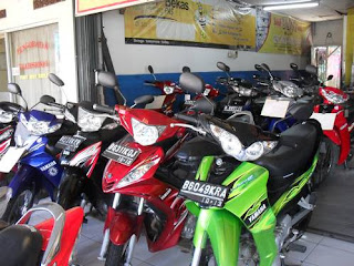 URBAN KOTA Peluang Bisnis Jual  Beli  Motor  Bekas  Kuncinya 