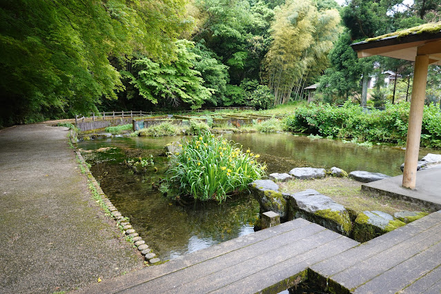 鳥取県米子市淀江町本宮 本宮の泉