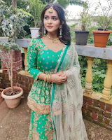 Madhura Joshi (Actress) Biography, Wiki, Age, Height, Career, Family, Awards and Many More