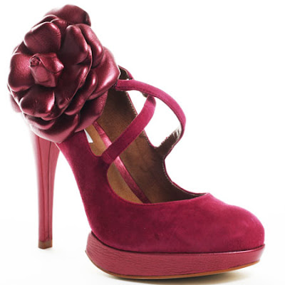  High Heeled Shoes on Fashion  Designer Shoes  Red Kelsi Dagger High Heel Shoes 2011