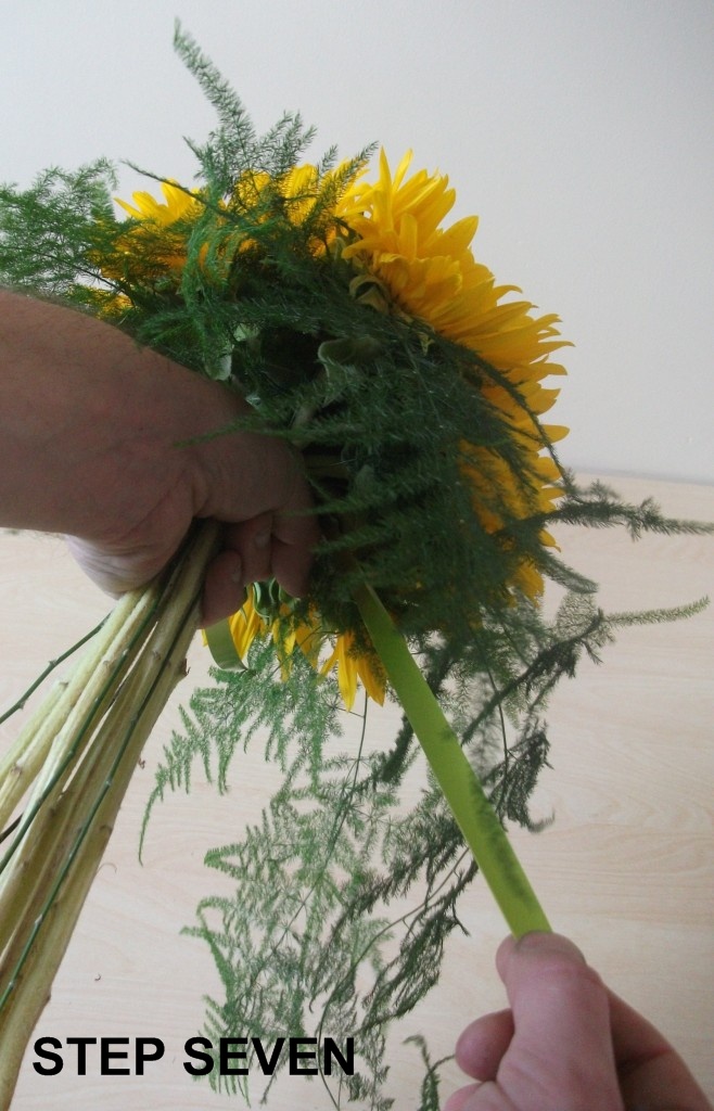 How to Sunflower Bridal Bouquet