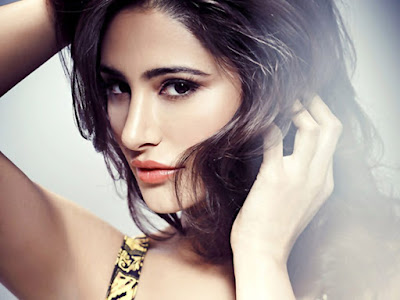 Nargis HD Wallpaper Free Download  18