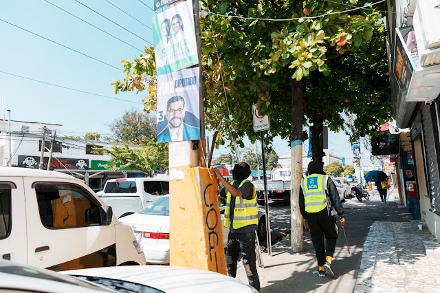  ADN retira propaganda política de las calles del Distrito Nacional