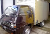 sewa dan rental mobil box jakarta