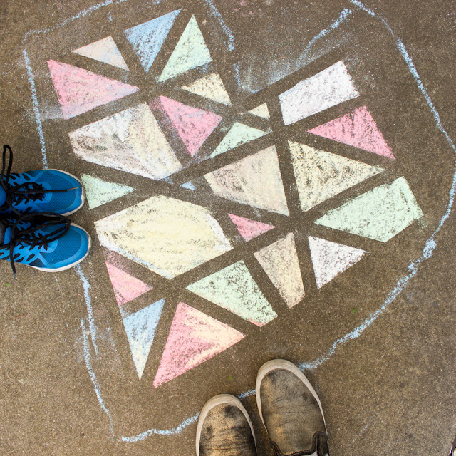 tape resist chalk hearts- easy art project to do with kids outside