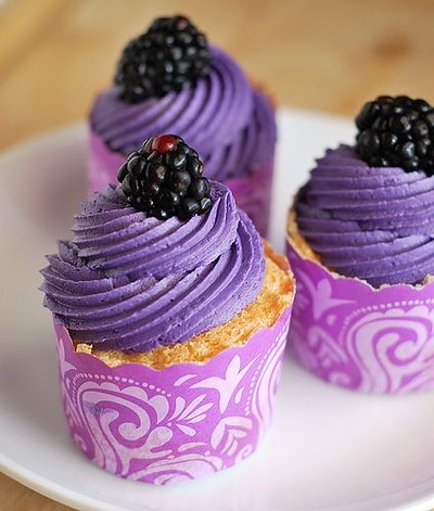 good Bridal: Beautiful to cupcakes Cupcake Ideas Wedding buttercream make how  for Purple