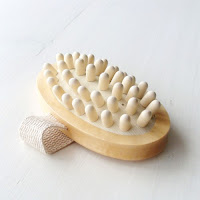 brosse-en-bois-dautomassage