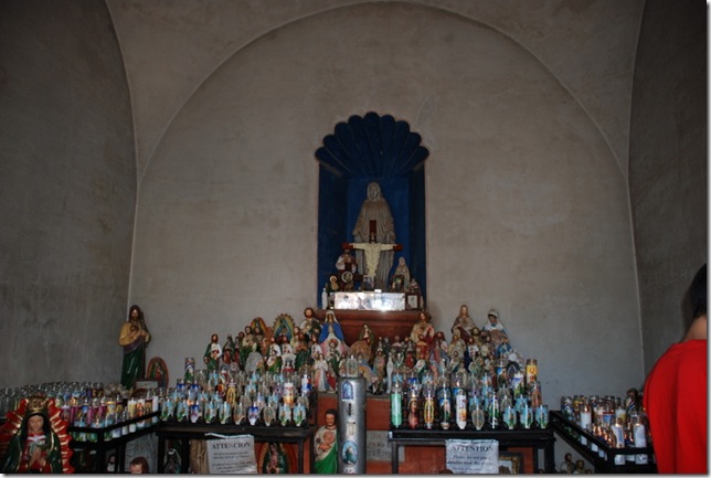 10-24-10 San Xavier Mission 043