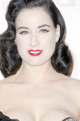 Dita Von Teese Photocall