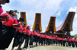 Sejarah dan Asal Usul Suku Toraja