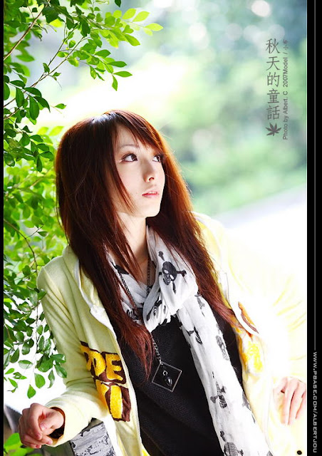 Taiwanese Celeb Model Chen Yuwen