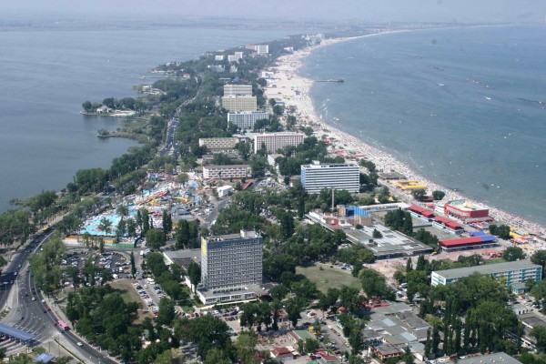 Destinatii - de - vacanta - pe - litoral - Mamaia - 2015