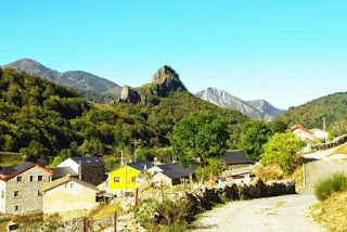 Vista de Valle de lago, localidad donde comienza el sendero