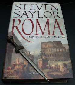 Portada del libro Roma, de Steven Saylor