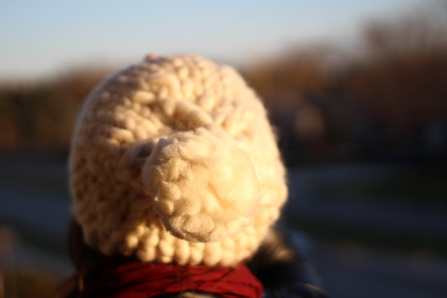 brunette, girl, woman, handmade diy knitting chunky bulky hat how to knit how do i make a hat, crafty, handcrafted, wool, merino, knitpicks, bulk, roving, pom, pompom, tutorials